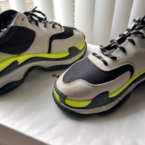 Balenciaga - Triple S Nylon, Suede and Leather Sneakers - Men - Light gray sz11 - Picture 11 of 12